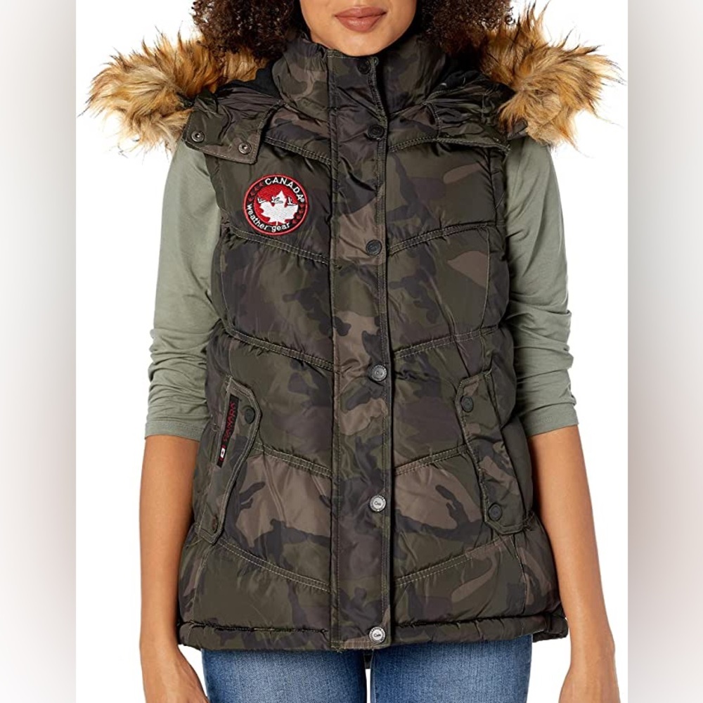 Canada Weather Gear Camo Vest
